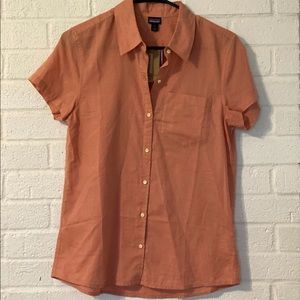 Patagonia women’s blouse